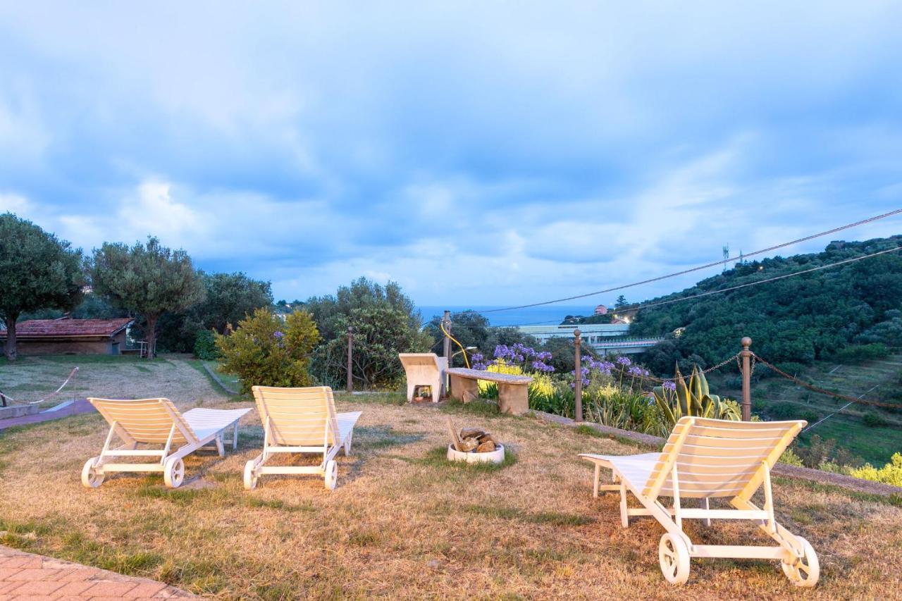 Villa Zafferano Suites Celle Ligure Exterior photo